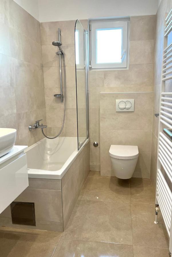 Apartment Udovicic Vodice Exterior photo